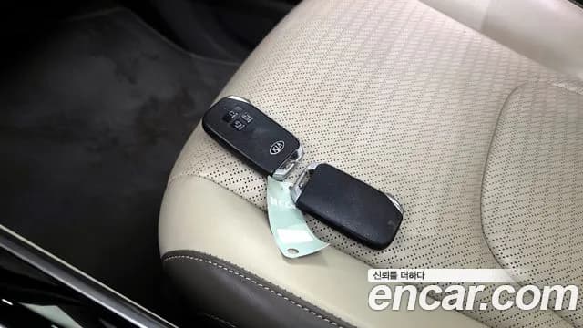 2021 Kia Carnival 4Generation 7-Seater Signature Sold VIN KNANE81BBMS001244 – photo 21 2021 Kia Carnival 4Generation 7-Seater Signature Sold VIN KNANE81BBMS001244 – photo 21