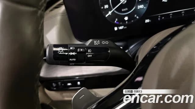 2021 Kia Carnival 4Generation 7-Seater Signature Sold VIN KNANE81BBMS001244 – photo 28 2021 Kia Carnival 4Generation 7-Seater Signature Sold VIN KNANE81BBMS001244 – photo 28