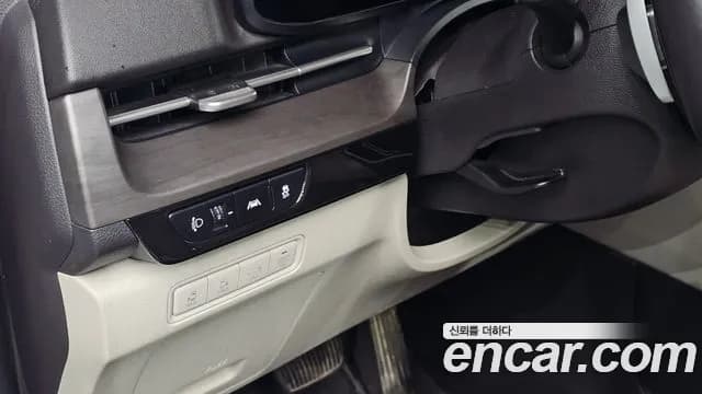 2021 Kia Carnival 4Generation 9-Seater Signature Sold VIN KNANE81BBMS002388 – interior seats 2021 Kia Carnival 4Generation 9-Seater Signature Sold VIN KNANE81BBMS002388 – interior seats