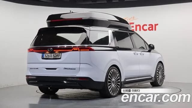 2021 Kia Carnival 4Generation 9-Seater Hi-Limousine(Special Vehicle) Sold VIN KNANE81BBMS003805 – interior seats 2021 Kia Carnival 4Generation 9-Seater Hi-Limousine(Special Vehicle) Sold VIN KNANE81BBMS003805 – interior seats