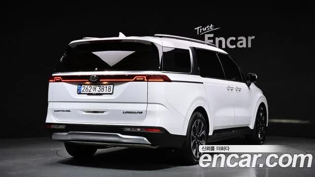 2021 Kia Carnival 4Generation 7-Seater Signature Sold VIN KNANE81BBMS005037 – interior seats 2021 Kia Carnival 4Generation 7-Seater Signature Sold VIN KNANE81BBMS005037 – interior seats