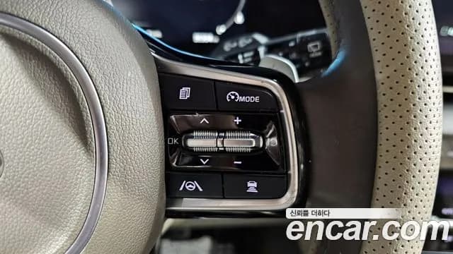 2021 Kia Carnival 4Generation 7-Seater Signature Sold VIN KNANE81BBMS005037 – photo 18 2021 Kia Carnival 4Generation 7-Seater Signature Sold VIN KNANE81BBMS005037 – photo 18