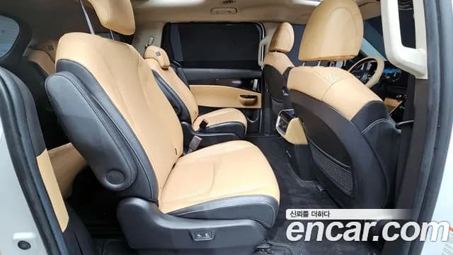 2021 Kia Carnival 4Generation 9-Seater Signature Sold VIN KNANE81BBMS005403 – exterior detail 2021 Kia Carnival 4Generation 9-Seater Signature Sold VIN KNANE81BBMS005403 – exterior detail