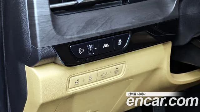 2021 Kia Carnival 4th Gen 9-Seater Signature Sold VIN KNANE81BBMS016331 – photo 17 2021 Kia Carnival 4th Gen 9-Seater Signature Sold VIN KNANE81BBMS016331 – photo 17