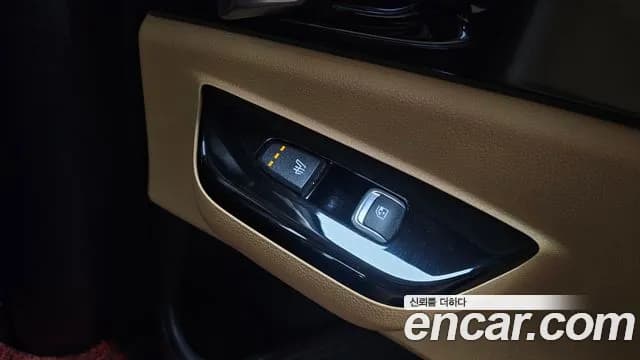 2021 Kia Carnival 4Generation 9-Seater Signature Sold VIN KNANE81BBMS016359 – photo 20 2021 Kia Carnival 4Generation 9-Seater Signature Sold VIN KNANE81BBMS016359 – photo 20