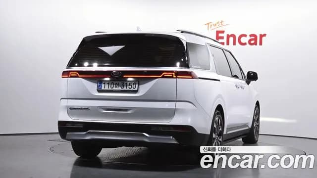 2021 Kia Carnival 4Generation 9-Seater Signature Sold VIN KNANE81BBMS018582 – rear exterior 2021 Kia Carnival 4Generation 9-Seater Signature Sold VIN KNANE81BBMS018582 – rear exterior