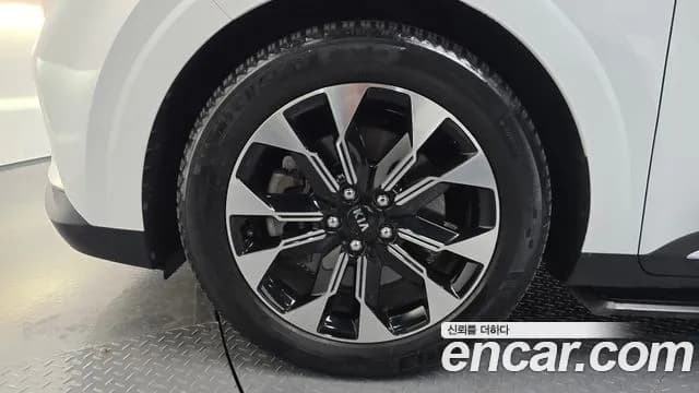2021 Kia Carnival 4Generation 9-Seater Signature Sold VIN KNANE81BBMS018582 – engine bay 2021 Kia Carnival 4Generation 9-Seater Signature Sold VIN KNANE81BBMS018582 – engine bay