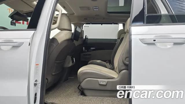 2021 Kia Carnival 4Generation 9-Seater Signature Sold VIN KNANE81BBMS018582 – photo 18 2021 Kia Carnival 4Generation 9-Seater Signature Sold VIN KNANE81BBMS018582 – photo 18