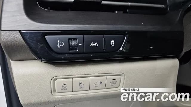 2021 Kia Carnival 4Generation 9-Seater Signature Sold VIN KNANE81BBMS021021 – photo 11 2021 Kia Carnival 4Generation 9-Seater Signature Sold VIN KNANE81BBMS021021 – photo 11
