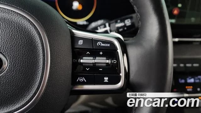 2021 Kia Carnival 4Generation 7-Seater Signature Sold VIN KNANE81BBMS021743 – trunk area 2021 Kia Carnival 4Generation 7-Seater Signature Sold VIN KNANE81BBMS021743 – trunk area