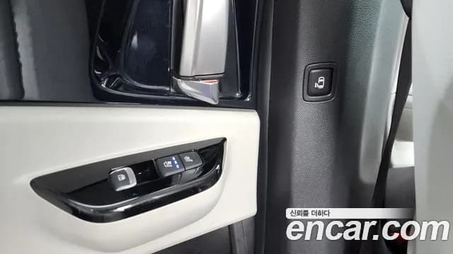 2021 Kia Carnival 4Generation 7-Seater Signature Sold VIN KNANE81BBMS021743 – photo 18 2021 Kia Carnival 4Generation 7-Seater Signature Sold VIN KNANE81BBMS021743 – photo 18