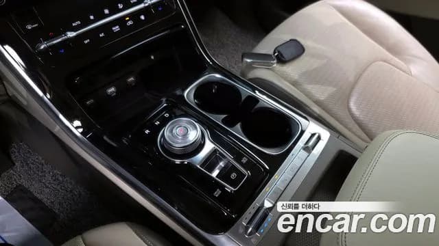 2021 Kia Carnival 4Generation 9-Seater Signature Sold VIN KNANE81BBMS032285 – rear exterior 2021 Kia Carnival 4Generation 9-Seater Signature Sold VIN KNANE81BBMS032285 – rear exterior