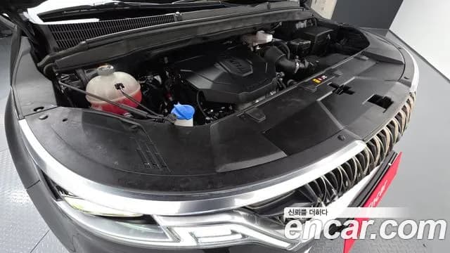 2021 Kia Carnival 4Generation 9-Seater Signature Sold VIN KNANE81BBMS035642 – trunk area 2021 Kia Carnival 4Generation 9-Seater Signature Sold VIN KNANE81BBMS035642 – trunk area
