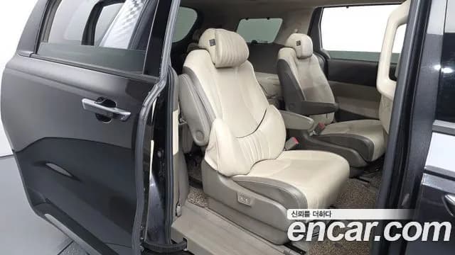 2021 Kia Carnival 4Generation 9-Seater Signature Sold VIN KNANE81BBMS035642 – photo 14 2021 Kia Carnival 4Generation 9-Seater Signature Sold VIN KNANE81BBMS035642 – photo 14
