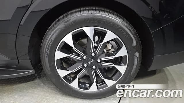 2021 Kia Carnival 4Generation 7-Seater Signature Sold VIN KNANE81BBMS038273 – trunk area 2021 Kia Carnival 4Generation 7-Seater Signature Sold VIN KNANE81BBMS038273 – trunk area