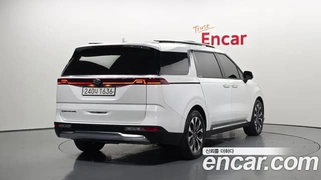 2021 Kia Carnival 4Generation 9-Seater Signature Sold VIN KNANE81BBMS043793 – exterior detail 2021 Kia Carnival 4Generation 9-Seater Signature Sold VIN KNANE81BBMS043793 – exterior detail