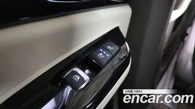 2021 Kia Carnival 4Generation 9-Seater Signature Sold VIN KNANE81BBMS048224 – photo 14 2021 Kia Carnival 4Generation 9-Seater Signature Sold VIN KNANE81BBMS048224 – photo 14