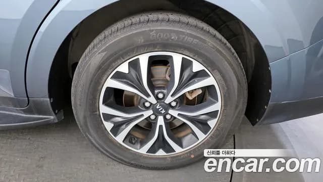 2021 Kia Carnival 4Generation 9-Seater Signature Sold VIN KNANE81BBMS051230 – photo 20 2021 Kia Carnival 4Generation 9-Seater Signature Sold VIN KNANE81BBMS051230 – photo 20