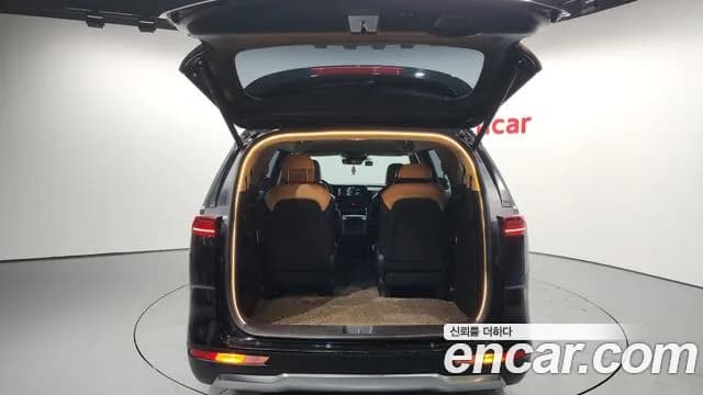 2021 Kia Carnival 4Generation 9-Seater Signature Sold VIN KNANE81BBMS052223 – trunk area 2021 Kia Carnival 4Generation 9-Seater Signature Sold VIN KNANE81BBMS052223 – trunk area