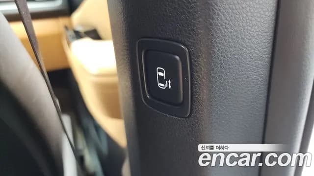 2021 Kia Carnival 4Generation 9-Seater Signature Sold VIN KNANE81BBMS052223 – photo 12 2021 Kia Carnival 4Generation 9-Seater Signature Sold VIN KNANE81BBMS052223 – photo 12