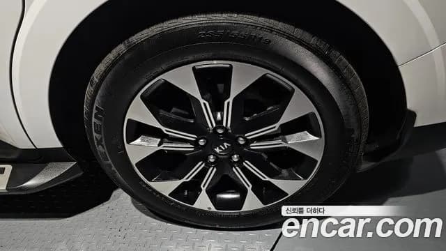 2021 Kia Carnival 4Generation 9-Seater Signature Sold VIN KNANE81BBMS057906 – photo 30 2021 Kia Carnival 4Generation 9-Seater Signature Sold VIN KNANE81BBMS057906 – photo 30
