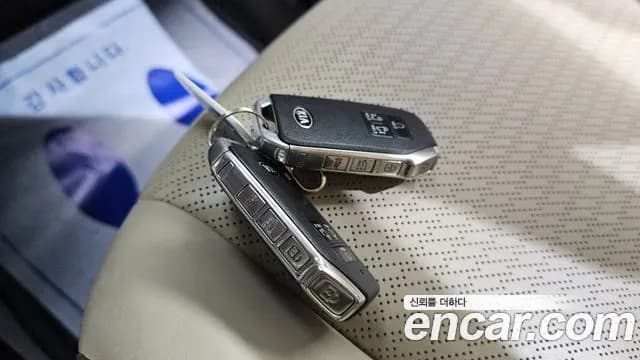 2021 Kia Carnival 4Generation 9-Seater Signature Sold VIN KNANE81BBMS063626 – interior seats 2021 Kia Carnival 4Generation 9-Seater Signature Sold VIN KNANE81BBMS063626 – interior seats
