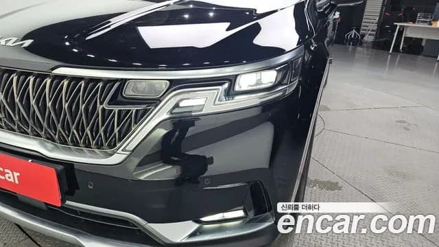 2021 Kia Carnival 4Generation 9-Seater Signature Sold VIN KNANE81BBMS063626 – exterior detail 2021 Kia Carnival 4Generation 9-Seater Signature Sold VIN KNANE81BBMS063626 – exterior detail