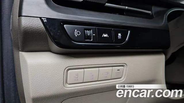 2021 Kia Carnival 4Generation 9-Seater Signature Sold VIN KNANE81BBMS063626 – trunk area 2021 Kia Carnival 4Generation 9-Seater Signature Sold VIN KNANE81BBMS063626 – trunk area