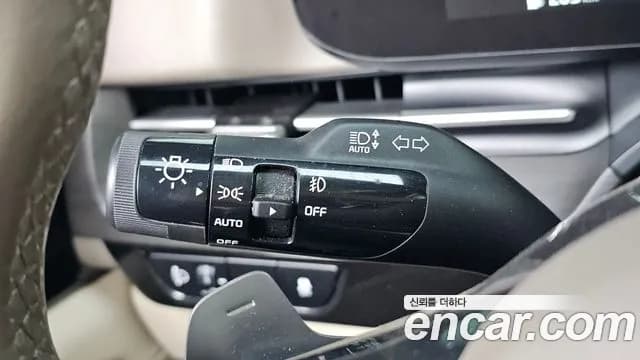 2021 Kia Carnival 4Generation 9-Seater Signature Sold VIN KNANE81BBMS063626 – photo 11 2021 Kia Carnival 4Generation 9-Seater Signature Sold VIN KNANE81BBMS063626 – photo 11