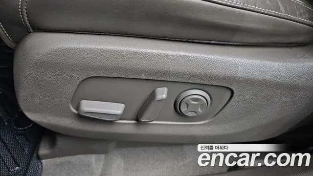 2021 Kia Carnival 4Generation 9-Seater Signature Sold VIN KNANE81BBMS063626 – photo 17 2021 Kia Carnival 4Generation 9-Seater Signature Sold VIN KNANE81BBMS063626 – photo 17