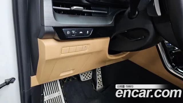 2021 Kia Carnival 4Generation 9-Seater Signature Sold VIN KNANE81BBMS067389 – photo 20 2021 Kia Carnival 4Generation 9-Seater Signature Sold VIN KNANE81BBMS067389 – photo 20