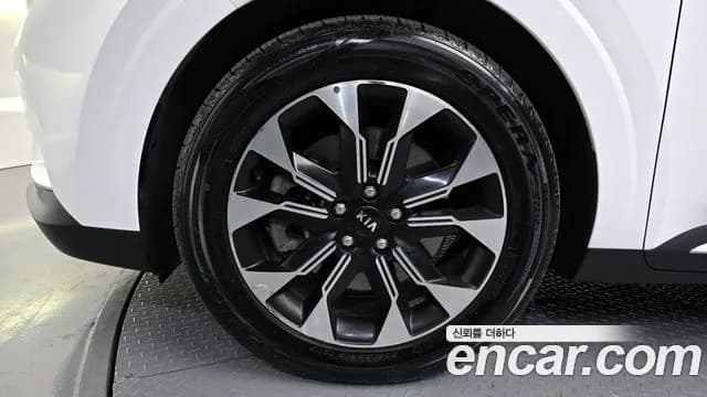 2021 Kia Carnival 4th Gen 9-Seater Signature Sold VIN KNANE81BBMS080131 – photo 11 2021 Kia Carnival 4th Gen 9-Seater Signature Sold VIN KNANE81BBMS080131 – photo 11
