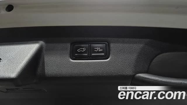 2021 Kia Carnival 4Generation 9-Seater Signature Sold VIN KNANE81BBMS089377 – photo 19 2021 Kia Carnival 4Generation 9-Seater Signature Sold VIN KNANE81BBMS089377 – photo 19