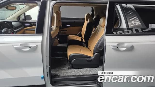 2021 Kia Carnival 4th Gen 9-Seater Signature Sold VIN KNANE81BBMS094112 – exterior detail 2021 Kia Carnival 4th Gen 9-Seater Signature Sold VIN KNANE81BBMS094112 – exterior detail