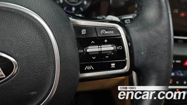 2021 Kia Carnival 4Generation 9-Seater Signature Sold VIN KNANE81BBMS100338 – rear exterior 2021 Kia Carnival 4Generation 9-Seater Signature Sold VIN KNANE81BBMS100338 – rear exterior