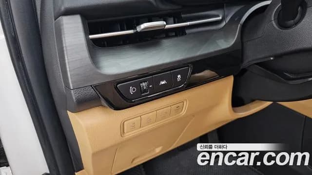 2021 Kia Carnival 4Generation 9-Seater Signature Sold VIN KNANE81BBMS100338 – photo 19 2021 Kia Carnival 4Generation 9-Seater Signature Sold VIN KNANE81BBMS100338 – photo 19