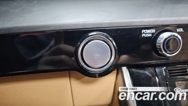 2021 Kia Carnival 4Generation 9-Seater Signature Sold VIN KNANE81BBMS100338 – photo 28 2021 Kia Carnival 4Generation 9-Seater Signature Sold VIN KNANE81BBMS100338 – photo 28