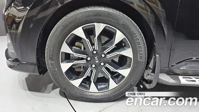 2021 Kia Carnival 4Generation 9-Seater Signature Sold VIN KNANE81BBMS103139 – interior seats 2021 Kia Carnival 4Generation 9-Seater Signature Sold VIN KNANE81BBMS103139 – interior seats