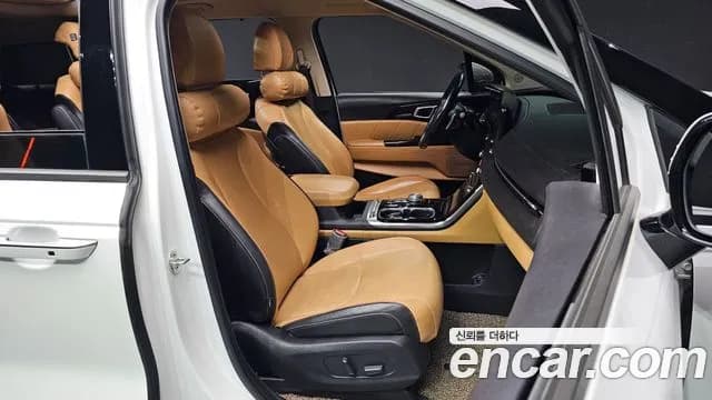 2021 Kia Carnival 4Generation 9-Seater Signature Sold VIN KNANE81BBMS104756 – interior seats 2021 Kia Carnival 4Generation 9-Seater Signature Sold VIN KNANE81BBMS104756 – interior seats