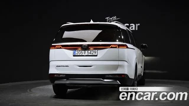 2021 Kia Carnival 4Generation 9-Seater Signature Sold VIN KNANE81BBMS106500 – trunk area 2021 Kia Carnival 4Generation 9-Seater Signature Sold VIN KNANE81BBMS106500 – trunk area