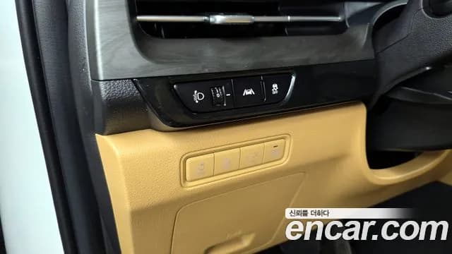 2022 Kia Carnival 4th Gen 9-Seater Signature Sold VIN KNANE81BBNS158286 – photo 18 2022 Kia Carnival 4th Gen 9-Seater Signature Sold VIN KNANE81BBNS158286 – photo 18