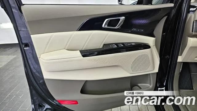 2022 Kia Carnival 4Generation 9-Seater Signature Sold VIN KNANE81BBNS163298 – side profile 2022 Kia Carnival 4Generation 9-Seater Signature Sold VIN KNANE81BBNS163298 – side profile