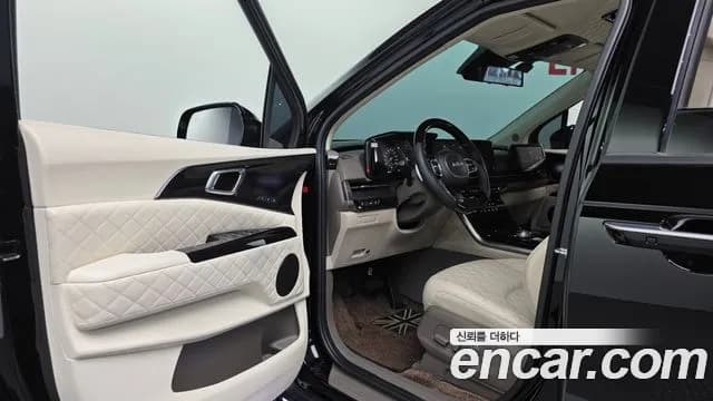 2022 Kia Carnival 4Generation 7-seater Limousine(Special vehicle) Sold VIN KNANE81BBNS165629 – trunk area 2022 Kia Carnival 4Generation 7-seater Limousine(Special vehicle) Sold VIN KNANE81BBNS165629 – trunk area