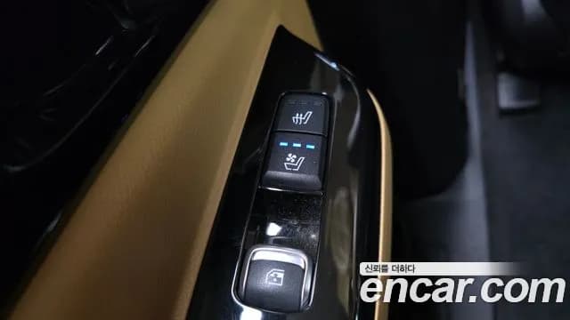 2022 Kia Carnival 4Generation 9-Seater Signature Sold VIN KNANE81BBNS175125 – exterior detail 2022 Kia Carnival 4Generation 9-Seater Signature Sold VIN KNANE81BBNS175125 – exterior detail