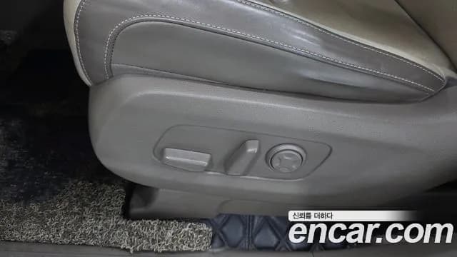 2022 Kia Carnival 4Generation 9-Seater Hi-Limousine Sold VIN KNANE81BBNS186415 – exterior detail 2022 Kia Carnival 4Generation 9-Seater Hi-Limousine Sold VIN KNANE81BBNS186415 – exterior detail