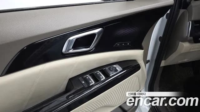2022 Kia Carnival 4Generation 9-Seater Hi-Limousine Sold VIN KNANE81BBNS186415 – photo 16 2022 Kia Carnival 4Generation 9-Seater Hi-Limousine Sold VIN KNANE81BBNS186415 – photo 16