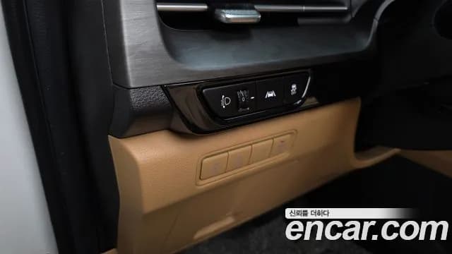 2023 Kia Carnival 4th Gen 9-Seater Signature Sold VIN KNANE81BBPS191678 – photo 50 2023 Kia Carnival 4th Gen 9-Seater Signature Sold VIN KNANE81BBPS191678 – photo 50