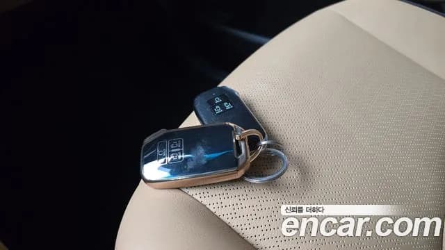 2023 Kia Carnival 4Generation 9-Seater Signature Sold VIN KNANE81BBPS193011 – interior seats 2023 Kia Carnival 4Generation 9-Seater Signature Sold VIN KNANE81BBPS193011 – interior seats