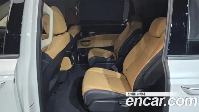 2023 Kia Carnival 4Generation 9-Seater Signature Sold VIN KNANE81BBPS193011 – trunk area 2023 Kia Carnival 4Generation 9-Seater Signature Sold VIN KNANE81BBPS193011 – trunk area