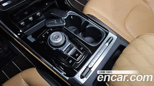 2023 Kia Carnival 4Generation 7-Seater Signature Sold VIN KNANE81BBPS202631 – interior seats 2023 Kia Carnival 4Generation 7-Seater Signature Sold VIN KNANE81BBPS202631 – interior seats